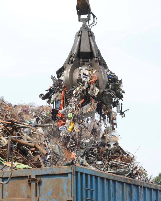 发达国家的电子垃圾大部分被出口到较为贫穷的国家,进而在当地导致健康和环境问题。