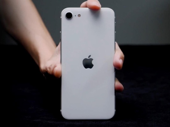 美国购买iPhone SE 3 5G更简单：运营商控制权下降，苹果上升 - 通信终端