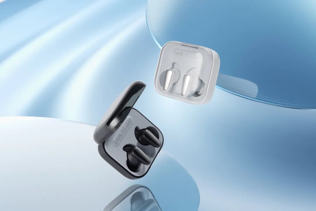 再造爆款！realme真我10系列全渠道销量破20万台 - 通信终端