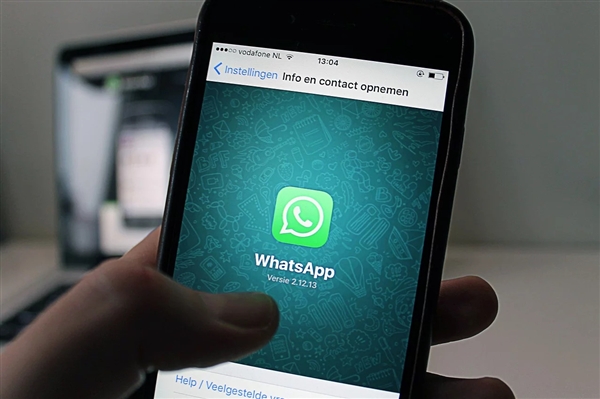 曾嘲讽iMessage不安全 扎克伯格自家WhatsApp数据泄露：黑客叫卖近5亿用户信息