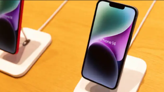 苹果获得折叠屏技术专利：明年或率先试水iPad - 通信终端
