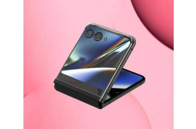 消息称摩托罗拉 Razr 2023 折叠屏手机将在 6 月推出 - 通信终端