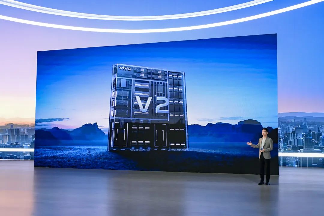 持续火爆！年度旗舰vivo X90系列海外开售 - 通信终端