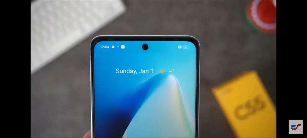 realme C55 手机渲染图和真机照已经曝光，采用类似于苹果 iPhone 的灵动岛设计 - 通信终端