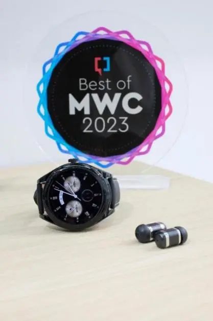 华为穿戴新物种惊艳巴展，荣获MWC 2023多个媒体大奖 - 通信终端