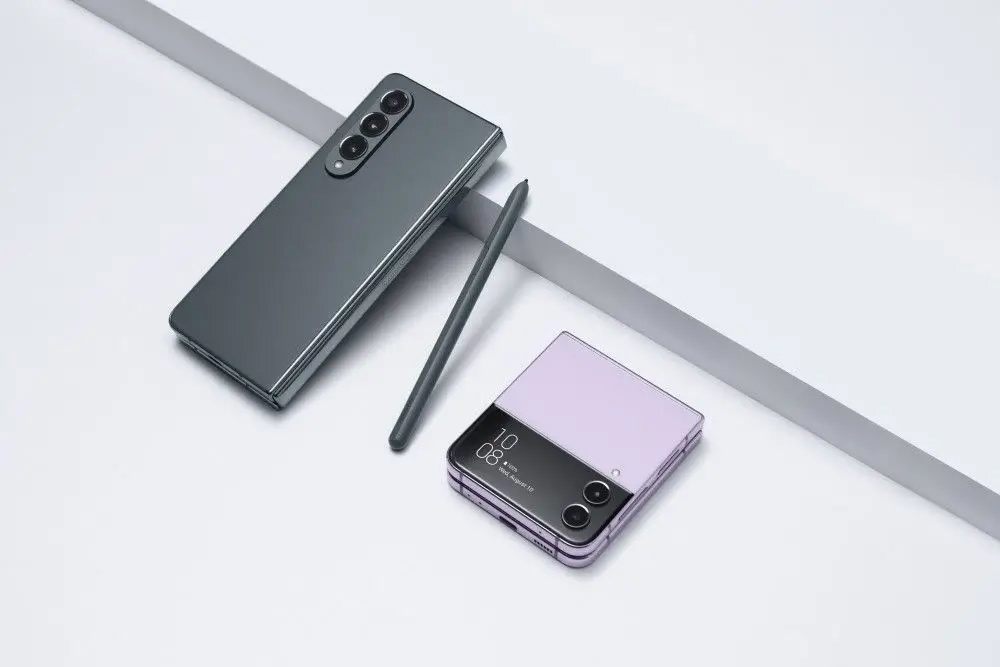 三星 Galaxy Z Fold 5 和 Galaxy Z Flip 5 手机型号曝光 - 通信终端