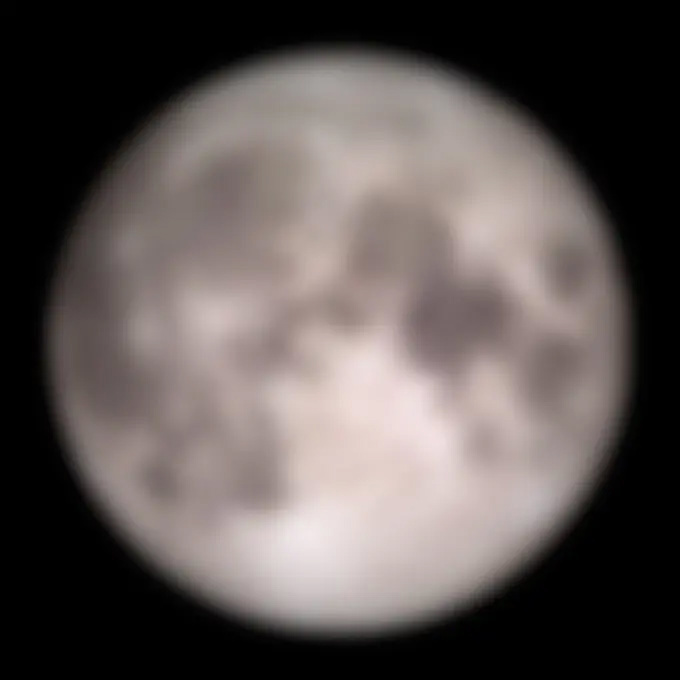 网友实验证明三星手机在拍摄月亮方面存在“造假”情况 - 通信终端