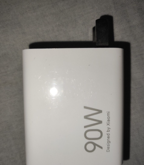 ����������С��13 Ultra����5000mAh��أ�֧��90W����+50W���߿��