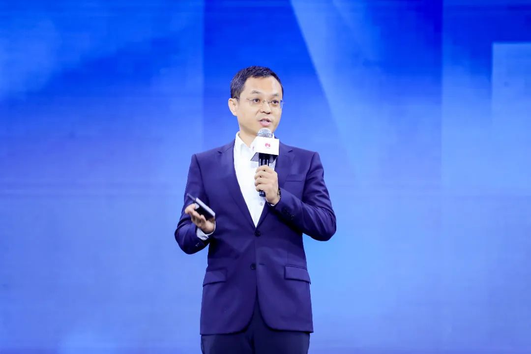 023华为政企旗舰产品与解决方案重磅发布，携手伙伴加速政企客户数字化转型