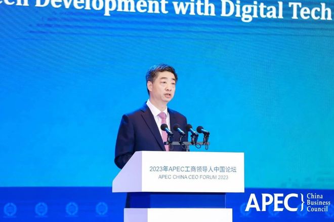 华为胡厚��：以ChatGPT为代表的新的人工智能时代已到来 - 华为