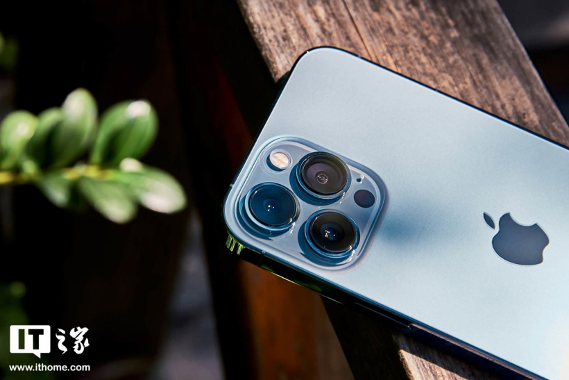 苹果iPhone16 Pro系列超前瞻：供应链信息指向 1/1.14 英寸大底 + 潜望超长焦组合 - 通信终端