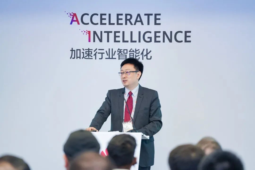 夯实网络与数据安全，护航数字化智能化转型 - 华为