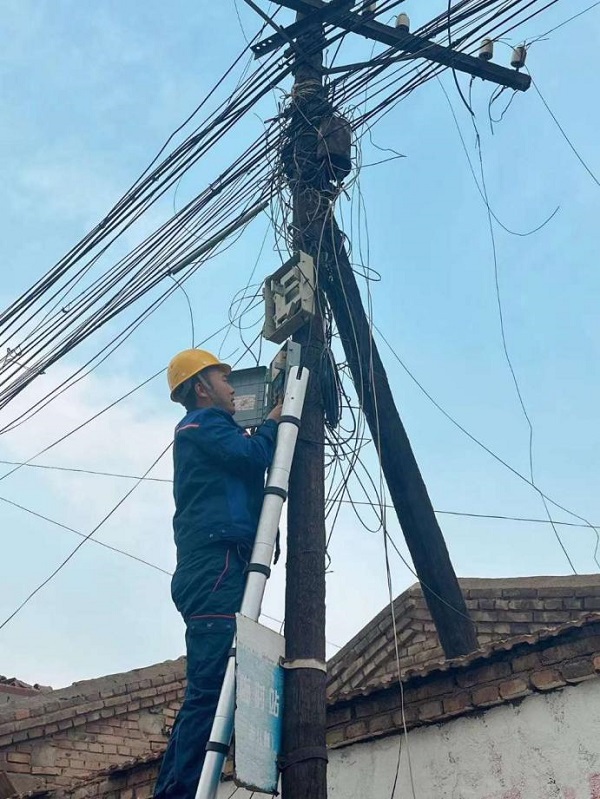 用心服务 以口碑赢得信赖――大同联通智家工程师左鹏 - 山西
