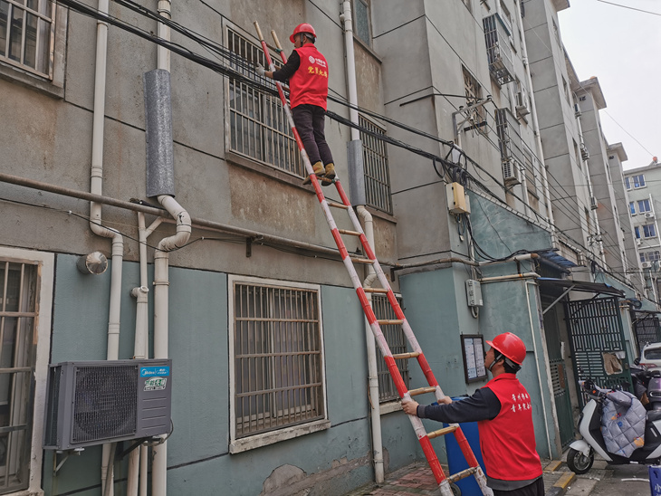 常州移动用志愿红点亮雷锋日 - 江苏