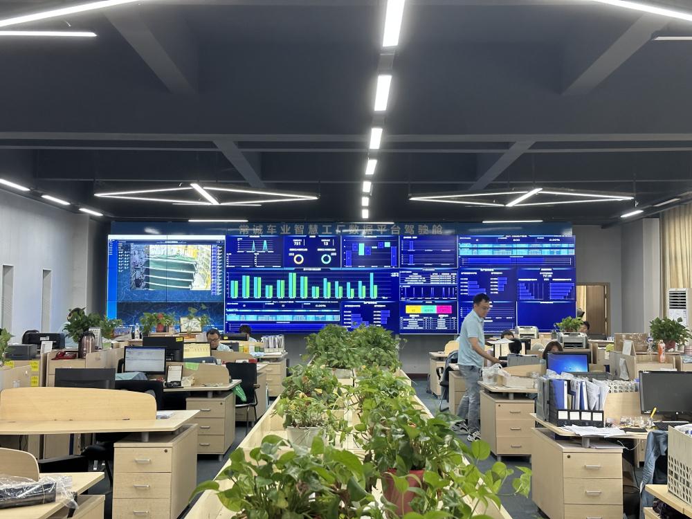 因地制宜：中移上研院以软硬网一体化能力赋能5G+全连接智慧工厂 - 中国移动