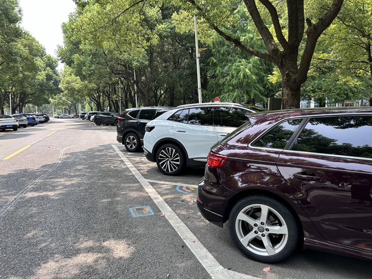 苏州移动5G智慧停车 让市民停车更便捷 - 江苏