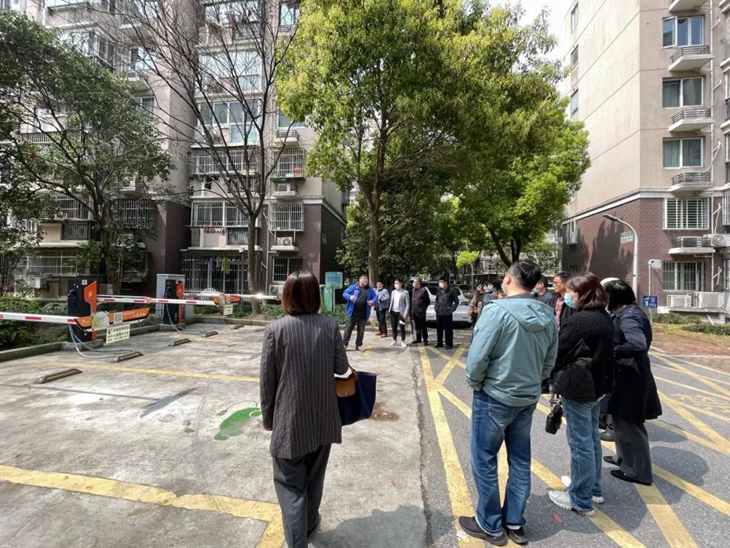 上海铁塔“杆桩联动”有效解决老旧小区新能源汽车停充难题 - 上海