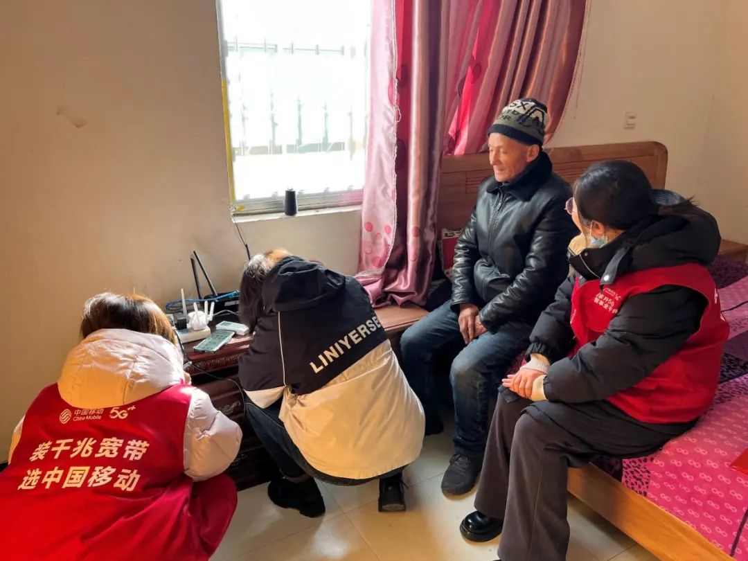 智护银龄情意浓 连云港连云移动暖人心 - 江苏