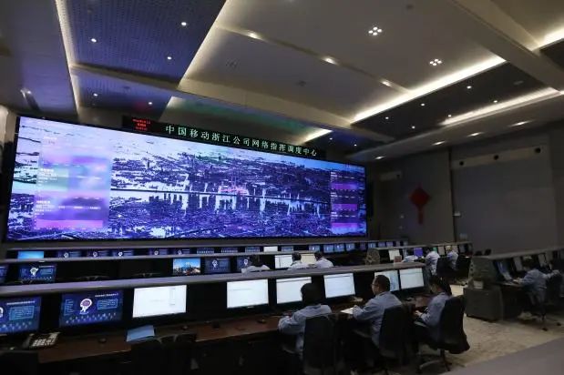 迎战冰雪霜冻天气 中国移动暖心守护万家灯火团圆夜 - 中国移动