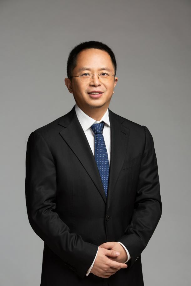 两会专访丨全国政协委员、360集团创始人周鸿�t：深化人工智能多场景应用，支持大模型向垂直化、产业化方向发展 - 推荐