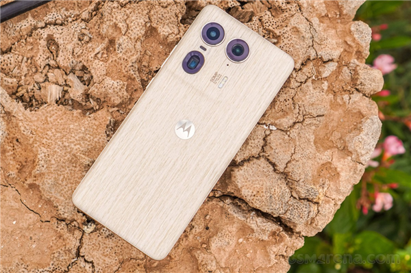 moto X50 Ultramoto׿AI콢