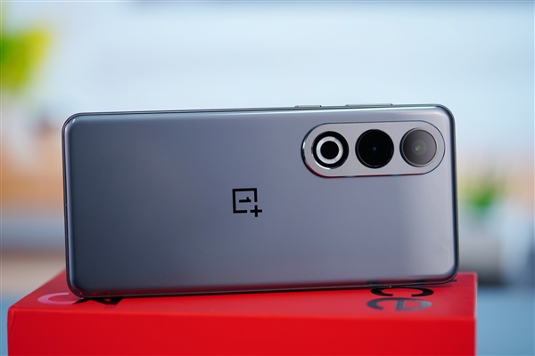 一加Ace 3V连续霸榜3个月:安兔兔公布5月安卓次旗舰性能排行榜