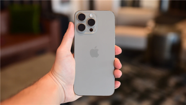 iPhone 16 Proϵбط⾵ˮ繩